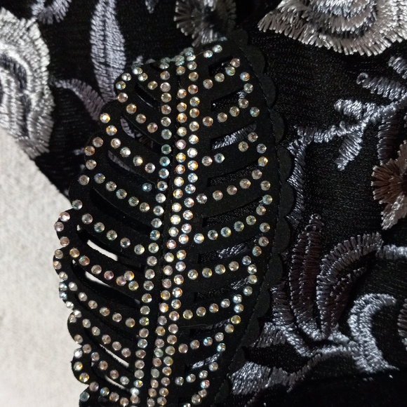 Suede Embroidered/Embellished Booties 7.5 - Picture 5 of 8